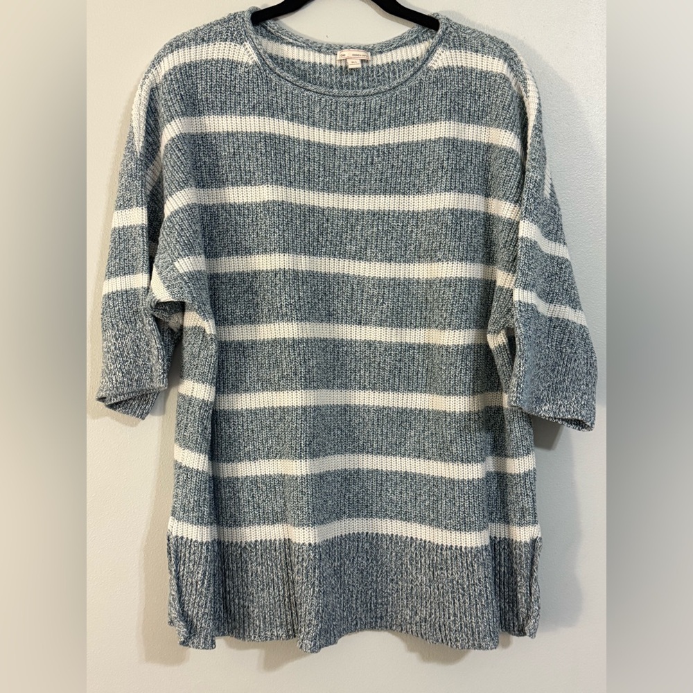 Vintage Y2K GAP Oversized Blue and White Striped Crewneck Sweater